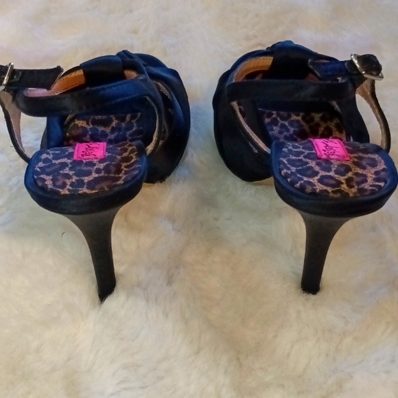 Betsey Johnson Heels - Picture 5 of 10